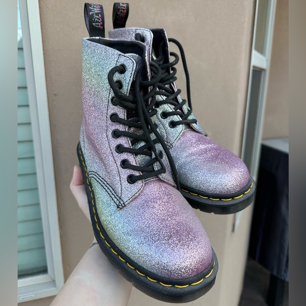 Dr. Martens Size 8 Women’s Glitter Boots